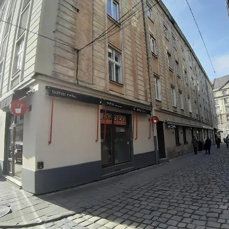 Stephanie Apartament At Staroyevreysʹka Street Апартаменти *