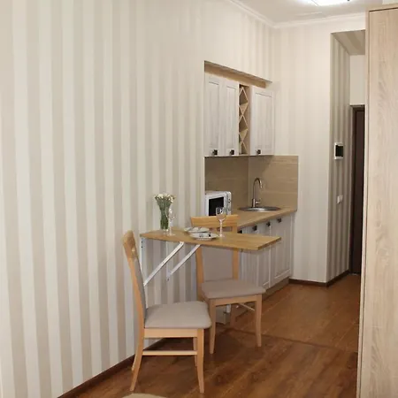 Apartment Stephanie Apartament At Staroyevreysʹka Street