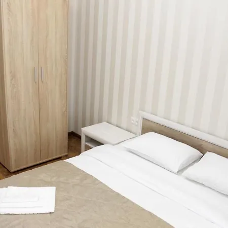 Stephanie Apartament At Staroyevreysʹka Street Apartment