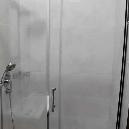 Stephanie Apartament At Staroyevreysʹka Street Апартаменти Львів